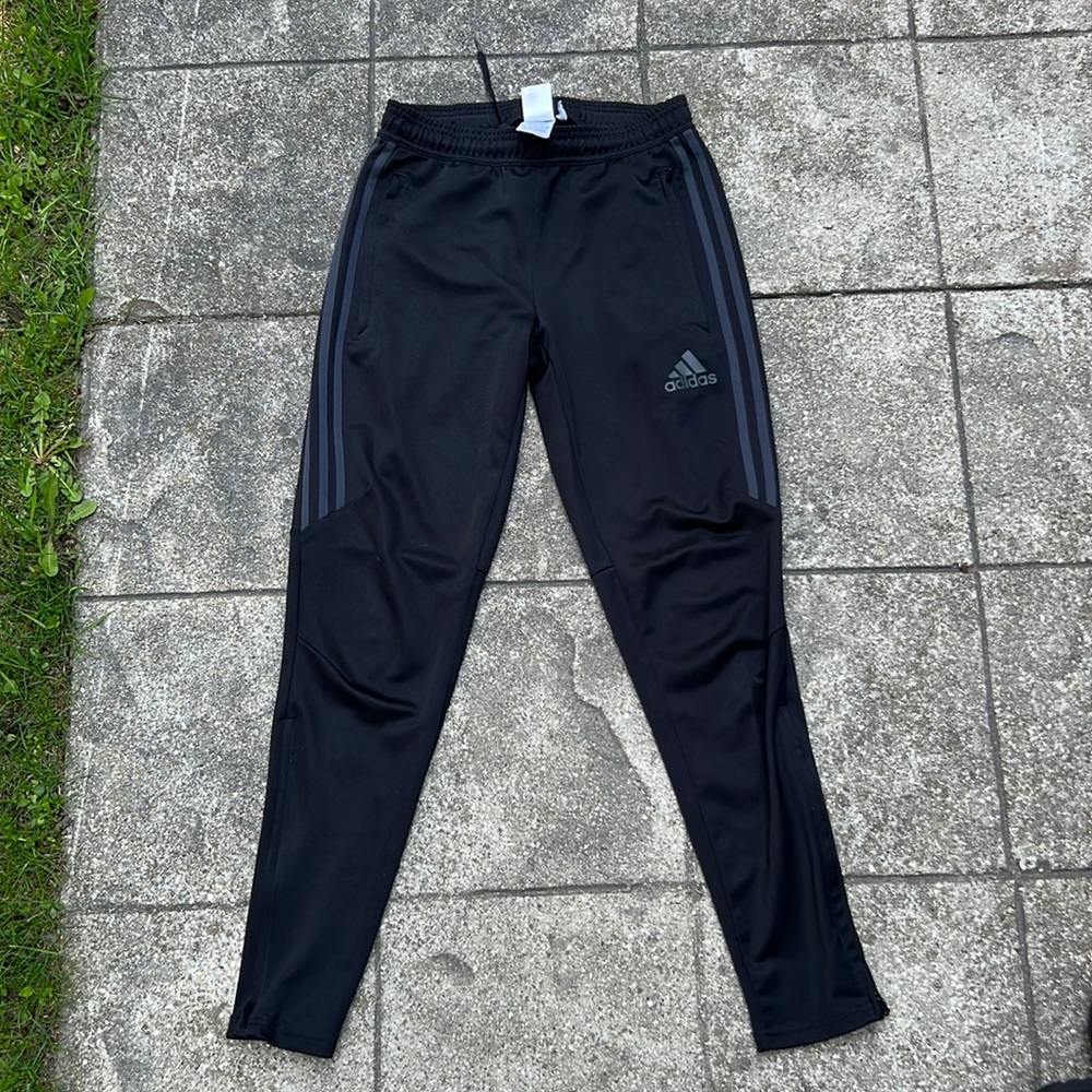 Adidas joggers